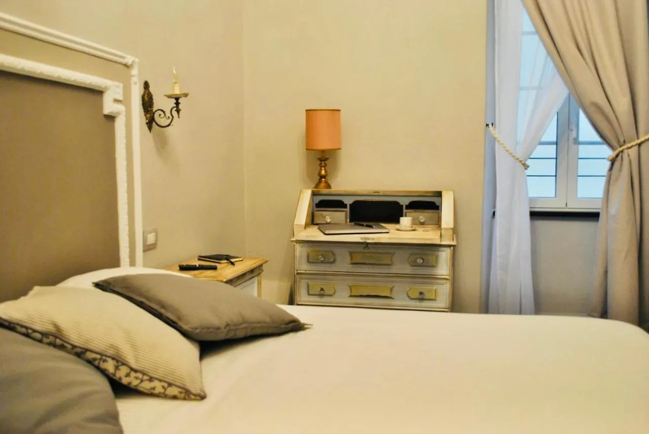 Locanda San Tomaso Affittacamere Pietra Ligure Italia