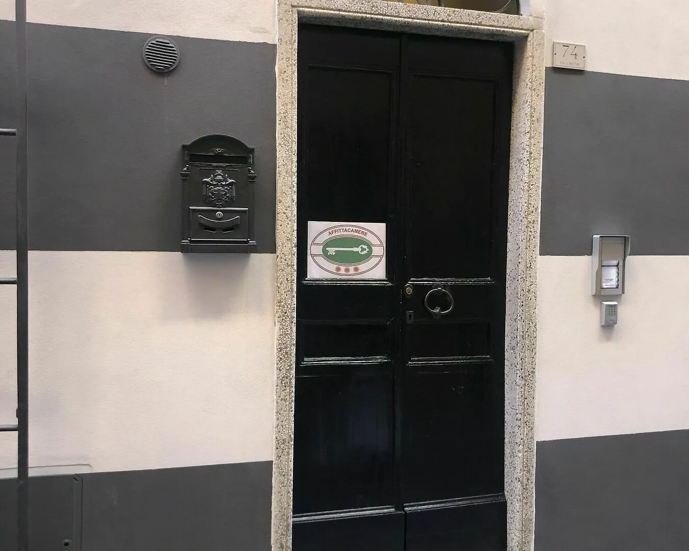 Locanda San Tomaso Affittacamere Pietra Ligure 3*,  Italia